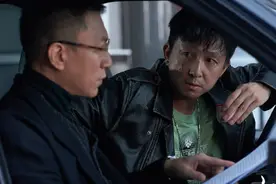 《扫黑风暴》“最丑”配角来头大，孙红雷叫他师哥，邓超喊他老师图片