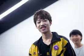 KPL：“英雄归来 久竞金陵”——南京Hero夺冠之路回顾图片