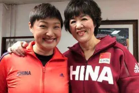 女排教练团重建！被称“郎平第二”的她呼声高，她曾两批现役国手图片