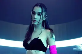 Ariana Grande 被指抄袭剽窃中国新疆伊犁原创音乐人阿克江图片