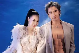 终于把老公熬成爹！钟丽缇夫妻同框大变化，她依旧富态老公好沧桑图片
