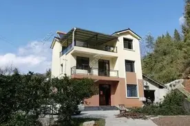 梁先生30万回村建新家，预制板施工却惹来争议，你怎么看？图片