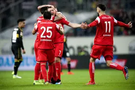 德甲：德甲联赛重燃战火，提前打响的保级战，谁可捧？图片