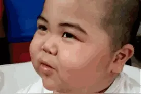 小孩不吃饭怎么哄图片