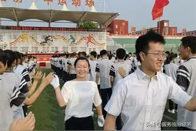 临汾一中：勇拔头筹 又擂战鼓图片