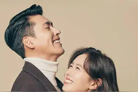 《爱的迫降》李正赫和尹世丽因一场滑翔伞事故，开始一段浪漫爱情图片