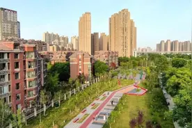 家门口的运动公园，动起来！图片