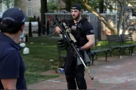 保护特朗普，贴身护卫定制专用狙击步枪，1万美金价格堪称天价图片