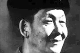 志愿军连长发明“三朵花”战术，40人击毙800美军，尸体铺满地图片