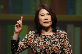 董明珠被踢出族谱，与哥哥20年不来往，拒绝走后门只是表面图片