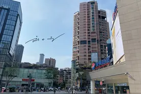 重庆观音桥有一家“台湾商场”，就在龙湖北城天街，名字非常霸气图片