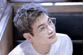 还记得《古剑奇谭》的紫胤真人吗？还是单身？图片