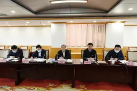 河南省人大常委会机关召开“庆祝中国共产党成立100周年”书画摄影展工作筹备会图片