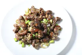 宁波这处竹海，捕蝉人蜂拥而至，有人迷路、有人翻车、还有人被偷…图片