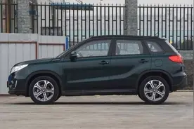 16万中最省油的硬派SUV，采用进口发动机全时四轮驱动也非常耐用图片