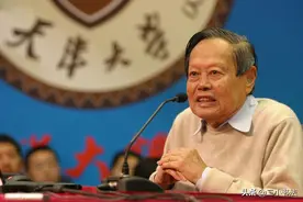 网传杨振宁的“欧楷”胜过田英章：此杨非彼杨，张冠李戴图片