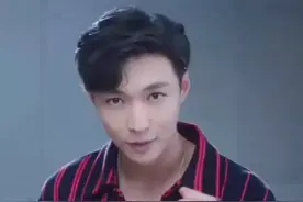 张艺兴又暴露了梦幻西游手游老玩家身份，他怎么就那么爱梦幻手游图片