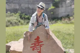 亲人推进手术室前，你最应该做什么图片