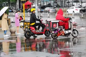 为什么不建议年轻人长期去送外卖、跑快递、开网约车图片