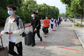 多所高校发布通知，确定“延迟开学”！看看其中有你的学校吗？图片