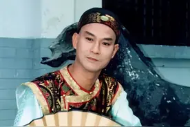 31年前，郑少秋始乱终弃，抛弃丑妻，闪婚娶小19岁官晶华图片