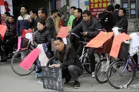 年轻人逃离工厂的背后：不是吃不了苦，而是明白了吃再多苦也没用图片