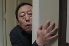 “苏大强”年轻时帅气逼人，不输吴彦祖，简直是校草图片
