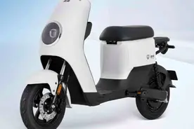 雅迪发布新车DM3，全新外观设计，可以上正式电动车牌照图片