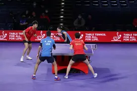 林高远/张安、卡纳克/王曼昱首度合练，中美两队互换球衣图片