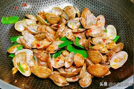 这才是花蛤最好吃的做法，干净无沙，家人一直夸好吃，做法简单图片
