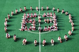小学六年要结束了，毕业照一定要照的美美的图片