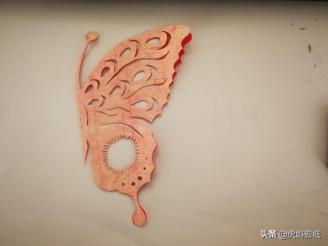 蝴蝶剪纸一点儿也不难,快来试试吧