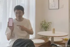 于正自曝只给李一桐5万元片酬，顺便黑了另一位女星图片