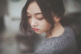 她18岁获三料影后走红，考北电却被拒绝，如今活成路人甲视频封面