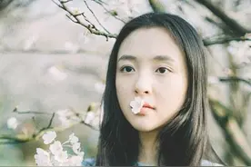 《冰糖炖雪梨》吴倩,不愧是“武大校花”,甜美清纯图片