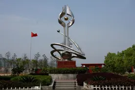 阳新县英才高中高考再创辉煌图片