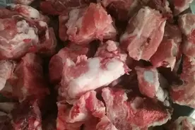 养花不开花？自制“开花肥”，浇盆里猛开花，不用花钱买图片