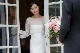 怒甩豪门消失7年，39岁陈法拉产女，产后瘦肚子如何不踩坑？图片