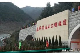 中国最长的隧道，有武警守护，你知道那特殊灯光带是干嘛的吗图片