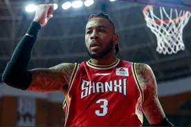 3消息！NBA冠军中锋加盟辽宁！曝湖人2换2交易戈登方案，詹皇伤情图片