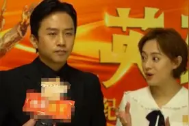 邓超孙俪罕同台，接受采访感情好，孙俪站c位邓超却只能在一边？图片