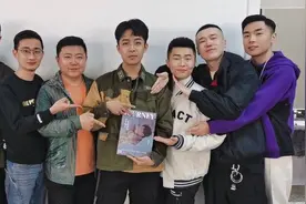 郭德纲又将举行收徒仪式，收的多红的少，这个局面怎么破？图片
