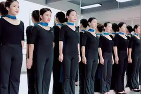 女人为什么要学习优雅仪态图片