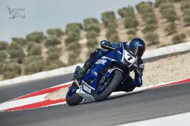出场即巅峰 雅马哈YZF-R7 GYTR赛道版图片