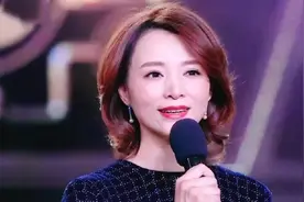 央视跨年夜，#董卿的美#直冲热搜榜首，果然超乎你的想象图片
