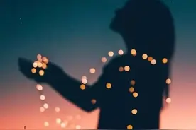 给女性贴上这些标签，做女人不难都不行图片