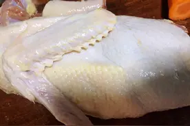 鸭子再也不用“进京赶烤”，教你在家自制烤鸭，外皮酥脆不腻图片