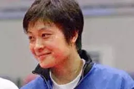 乒乓女将何智丽：打败邓亚萍大喊“哟西”，入籍日本后下场如何？图片