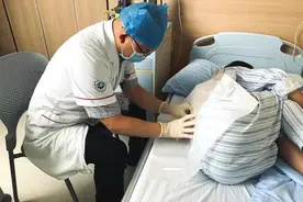深圳20岁女孩突然半边瘫，只因脑子被虫“吃”了图片