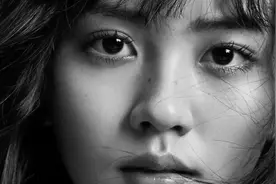 韩国美女明星金所炫图片